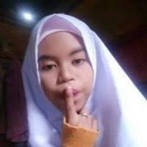 Sri Juliani profile icon