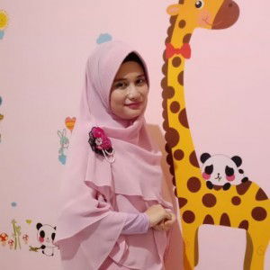 Deby Andini profile icon