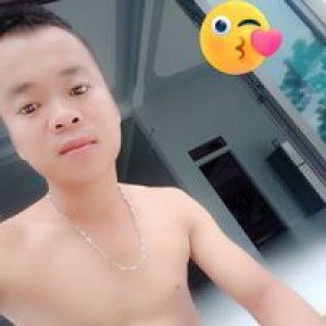 Thu Hoa profile icon