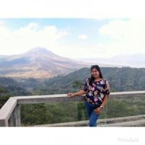 Kadek Dewi profile icon