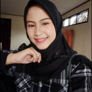 Ratna Sari profile icon