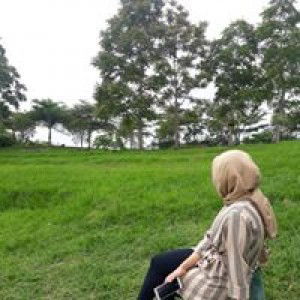 Helbi Apriani profile icon