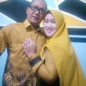 Ajeng Dwijayanti profile icon