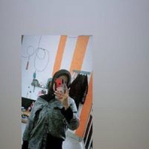 Tura Yuslita profile icon