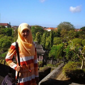 devi sugiharti profile icon