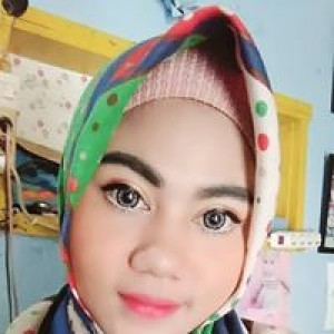 ChiNtya Ramadhani Fahruri profile icon