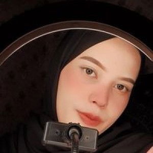 Ummi Aisy profile icon