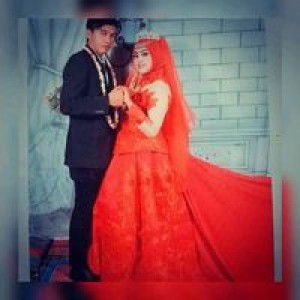 Indah Bojone Dika profile icon