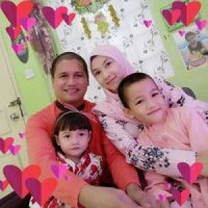 AISAH BINTI HELTON profile icon