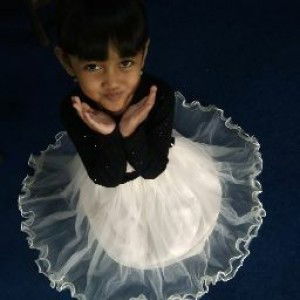 ardhika putri profile icon