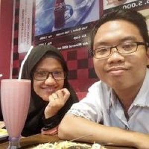 Enisa Listiani profile icon