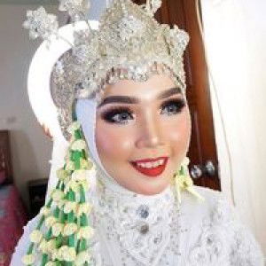 Dwi Septiani Astuti profile icon