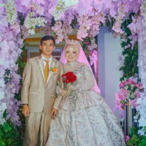 Adde Fitria profile icon