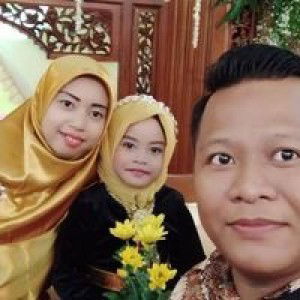 Azizah Setyaningsih profile icon