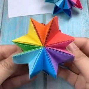 Siti Hanipah Khoerunnisa profile icon