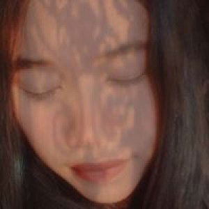 Thananya Sumit profile icon