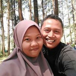 DYah Zahara profile icon