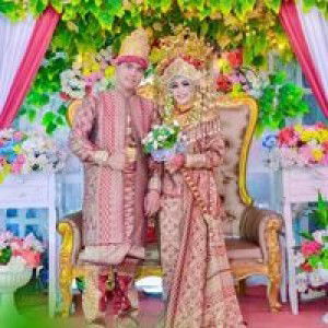 Dambaan Tahta profile icon