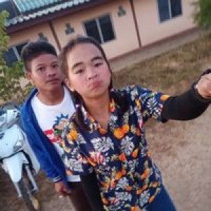 ป๋า'นัท'ทท ลำใย'ซิ่ง'งง profile icon