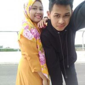 Apriiani Sari profile icon