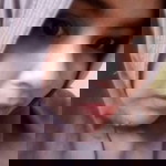 Fitri Dwi Rahayu profile icon