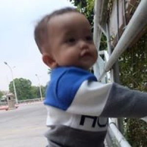 Elliza Titin profile icon