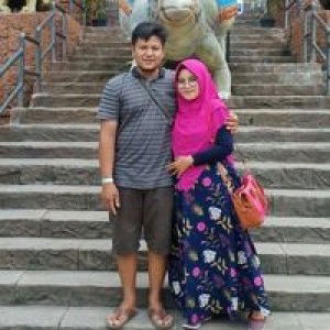 Atik Sugiarti profile icon