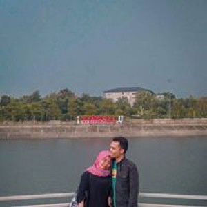 Aviva JuvitaSari profile icon