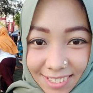 Widhy Aenie profile icon