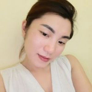 Thu Hoa Vu profile icon