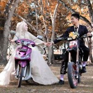 Oni Lestari profile icon