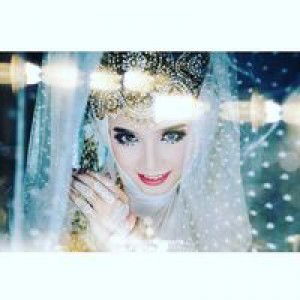 Dini Febri Geofani profile icon