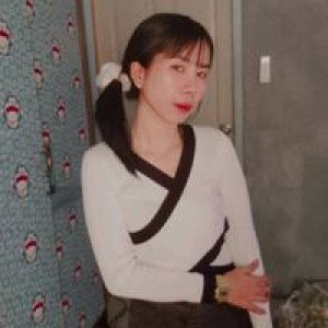 Intira Ngamkham profile icon
