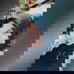 Melly Kamelia profile icon