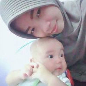 Fitriyani Yani profile icon