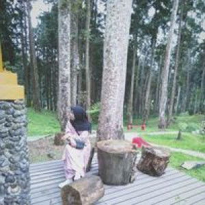 LaeLi UtKhia profile icon