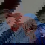 Renti Yulianti profile icon