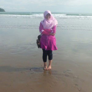 dini nurkamilah profile icon