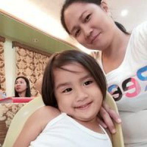 Gladys Lagusay Buniel profile icon