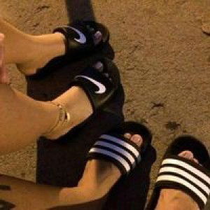 Firyal Ar profile icon