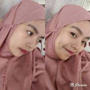 Dede Safitrii Fitri profile icon