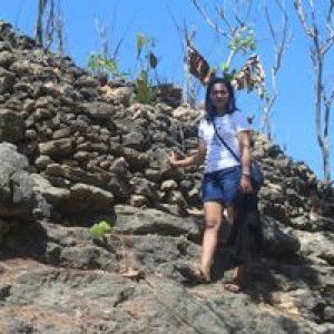 Atik Riyanti profile icon