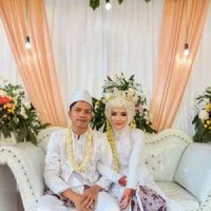 Fitri Nuraisyah profile icon