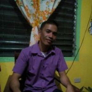 re nalyn tejamo profile icon