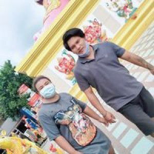 Moo Kat Ka profile icon