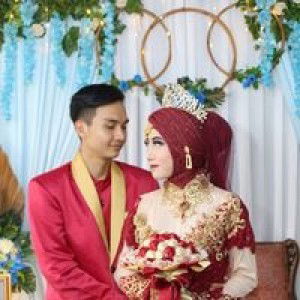 Siity RomlLah profile icon