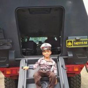 Ema Swarowsky profile icon