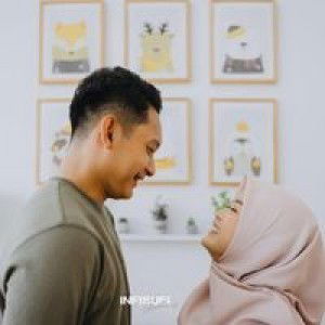 Siti Fathonah profile icon