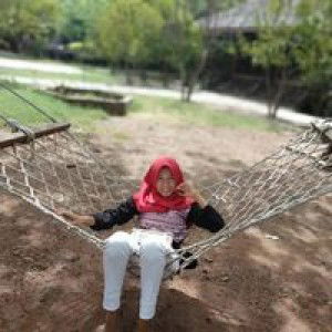 Nila Mutiara profile icon