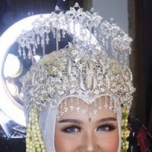 Eka Fitri NurYani profile icon